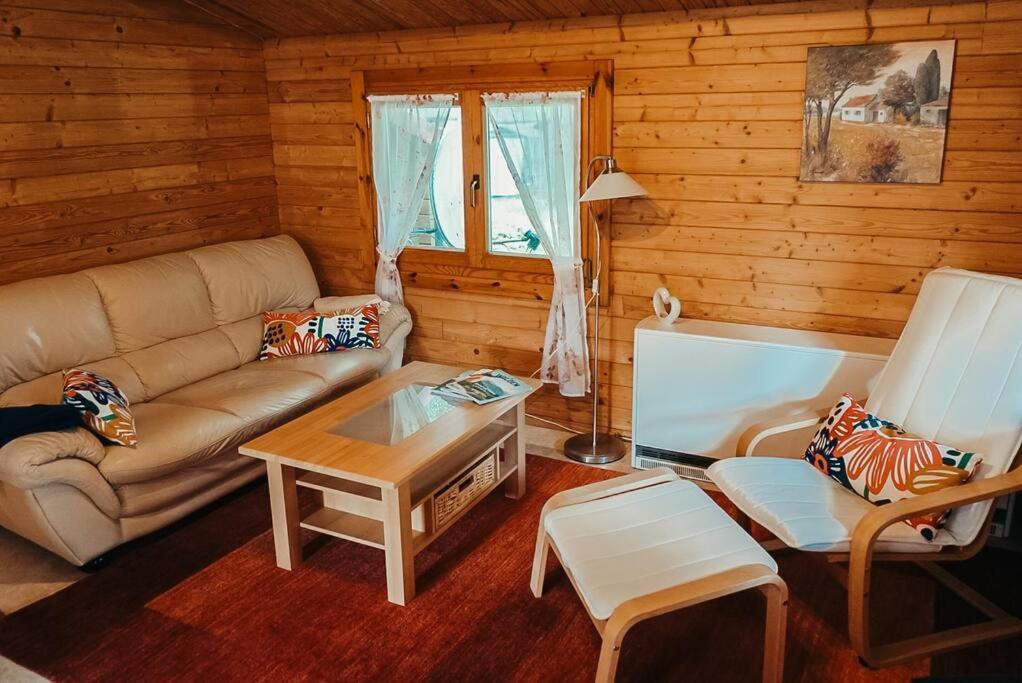 Holzhaus Direkt Am See Priepert 外观 照片